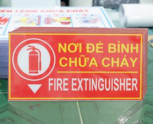 Biển báo nơi để bình chữa cháy mica