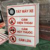 Biển báo cấm cho cây xăng, kho hóa chất