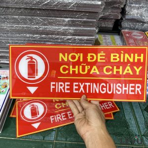 Biển báo nơi để bình chữa cháy mica