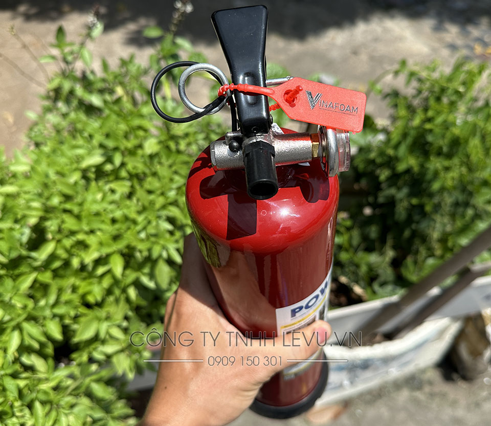 Bình chữa cháy Vinafoam 1kg có kiểm định pccc