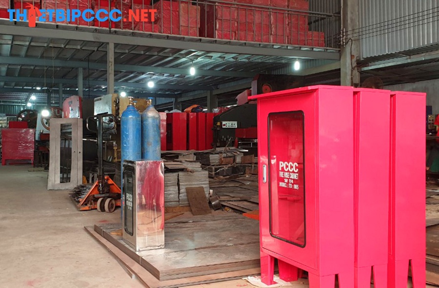 Tủ PCCC vách tường ngoài trời 50x70x22cm