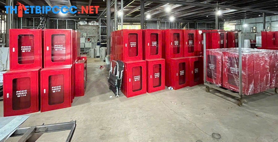 Tủ PCCC treo tường trong nhà 40x60x22cm