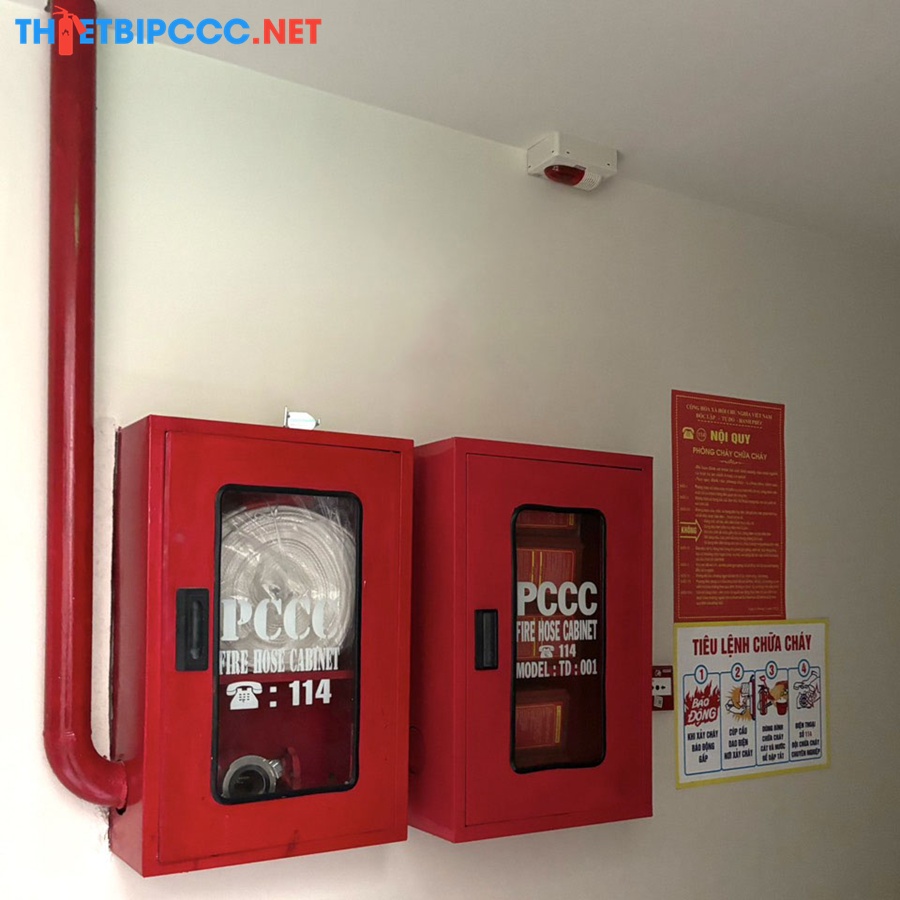 Tủ PCCC treo tường trong nhà 40x60x22cm